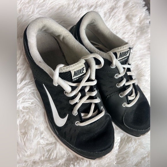 Nike Shoes - Nike Women’s TR3 Black & White Training Sneakers size 7.5 tennis shoes